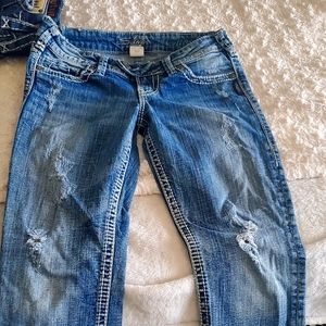 Silver Tuesday Capris